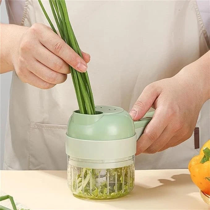 Electric Handheld Mini Food Chopper/Vegetable Cutter