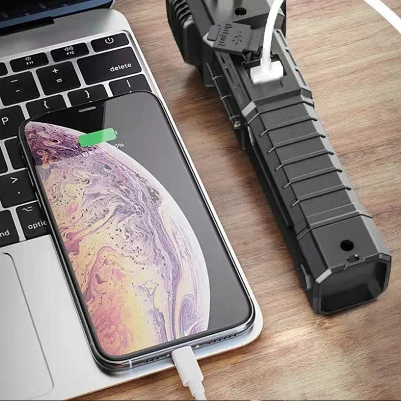 Multifunction Emergency Hammer Flashlight With Power Bank
