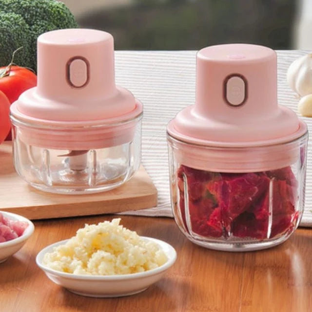 Electric garlic chopper